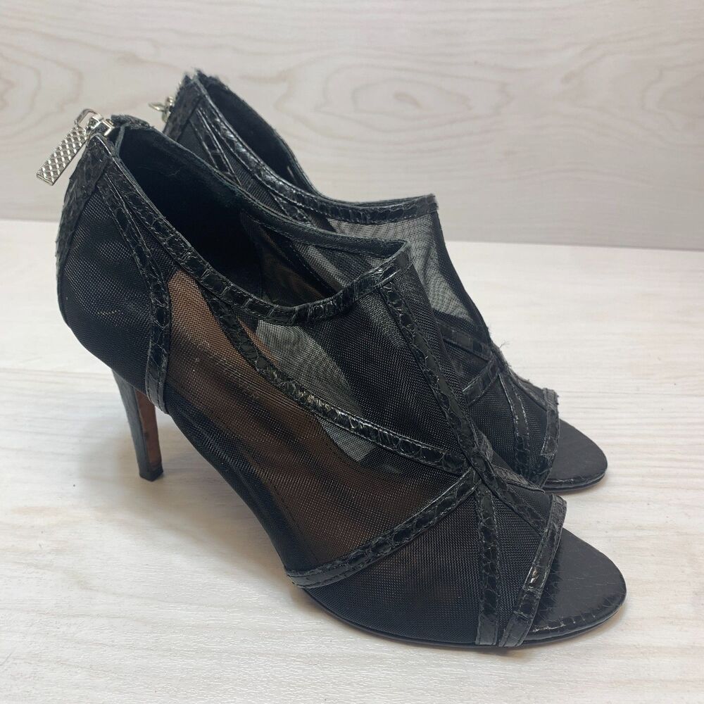 Donald J. Pliner Peep Toe Ankle Booties Women's Size 9M Black Mesh Back Zip